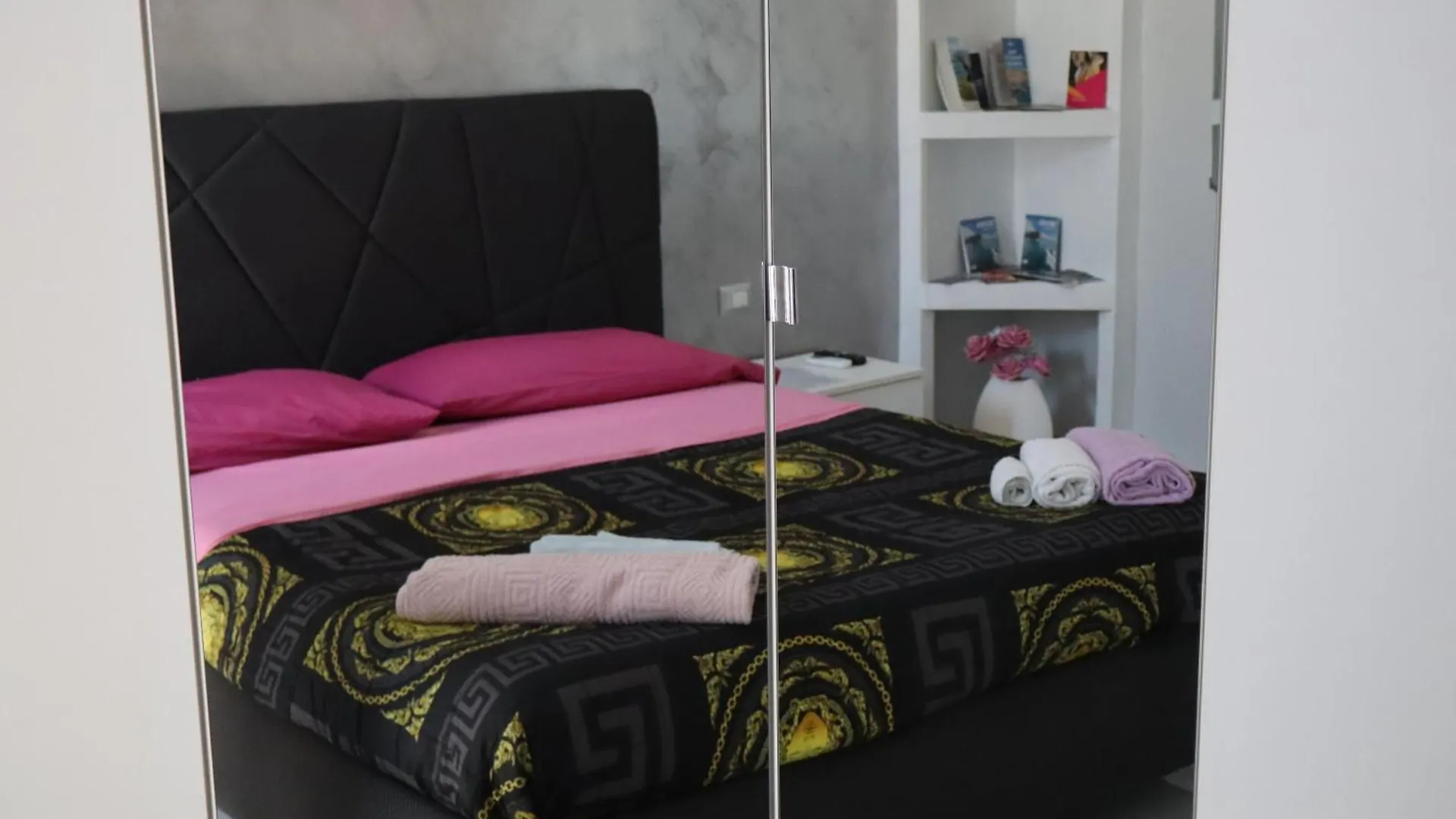 Portacapuana Guest House 나폴리 0*,