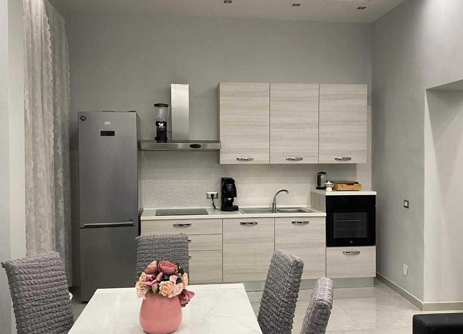 Portacapuana Guest House Naples