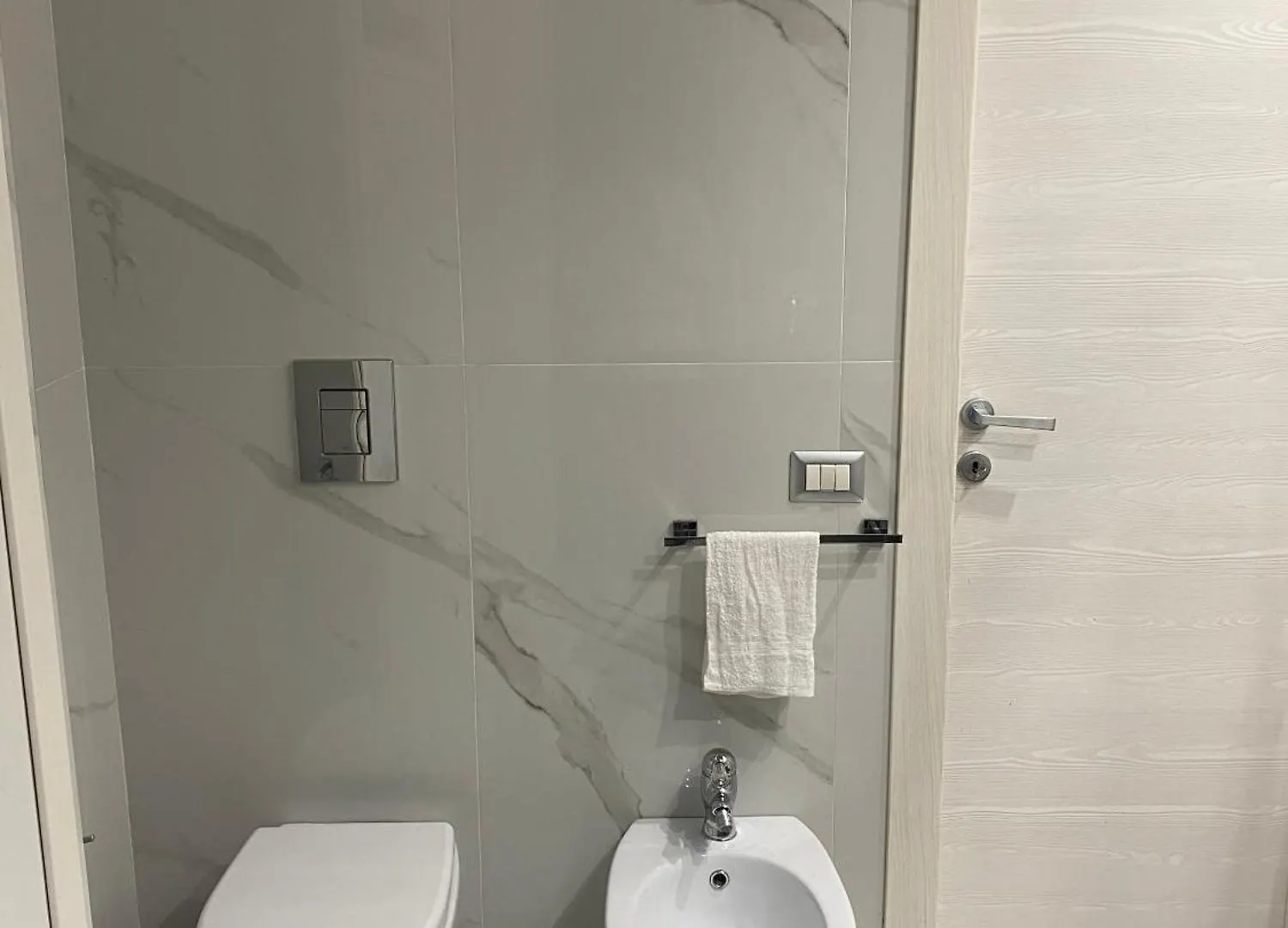 Apartment Portacapuana Guest House Naples Italy
