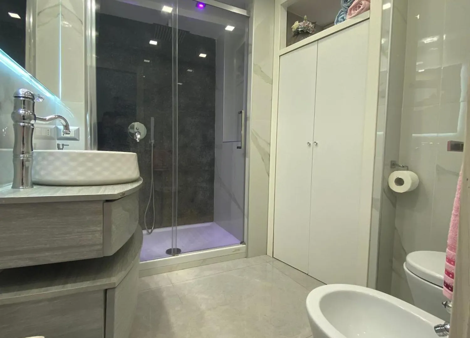 Portacapuana Guest House Naples