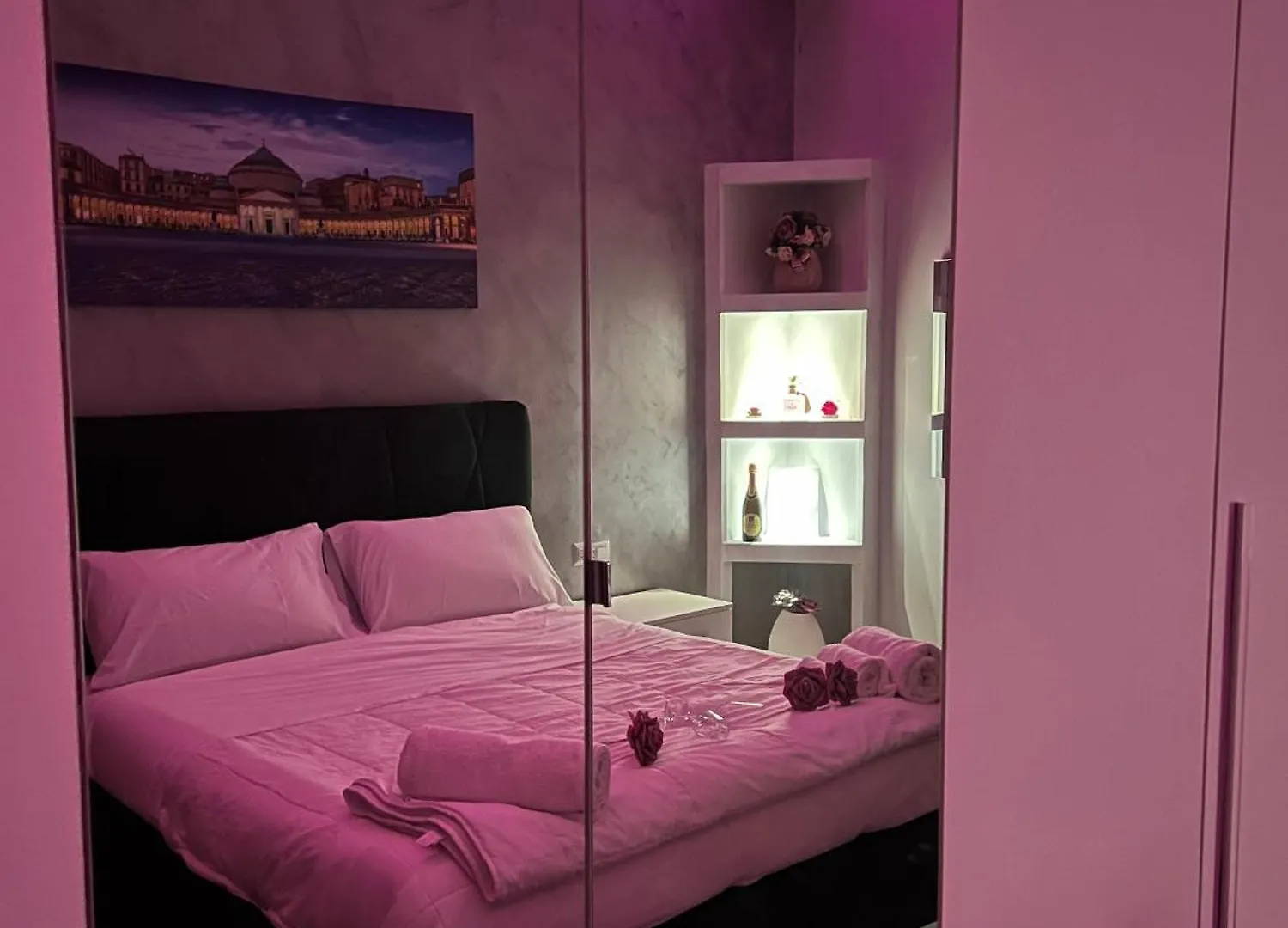 Portacapuana Guest House Naples Italy