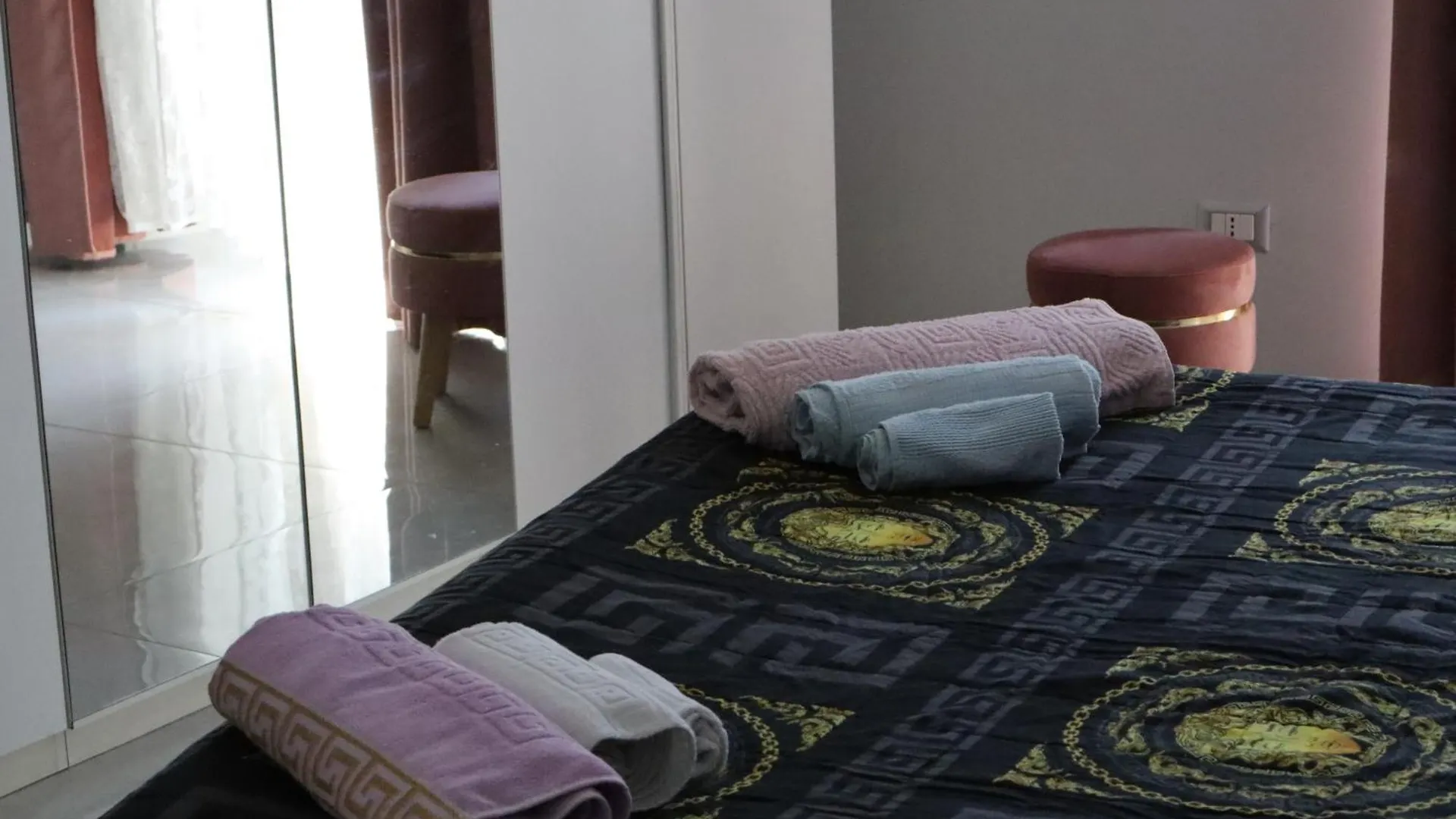 Apartment Portacapuana Guest House Naples